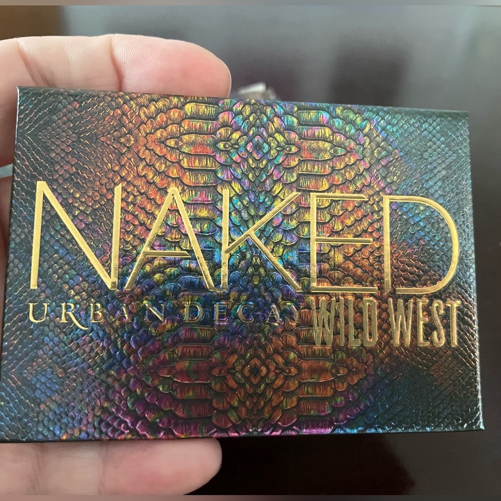 Urban Decay - UD - Mini Naked Western Eyeshadow Pallette - Picture 2 of 5